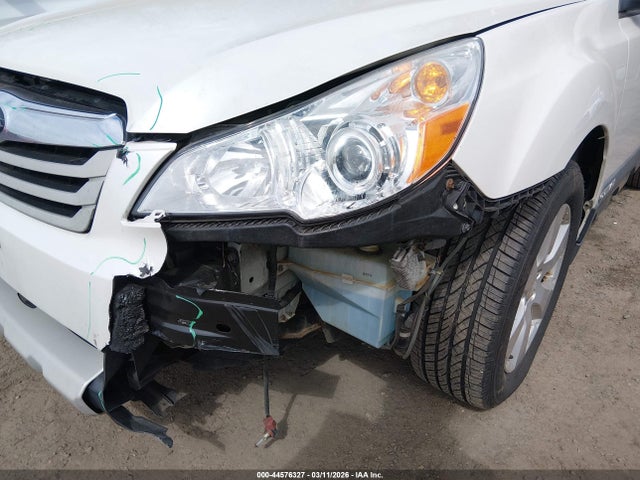 Auction sale of the 2010 Subaru Outback 2.5i Limited, vin: 4S4BRBLC5A3352163, lot number: 44576327