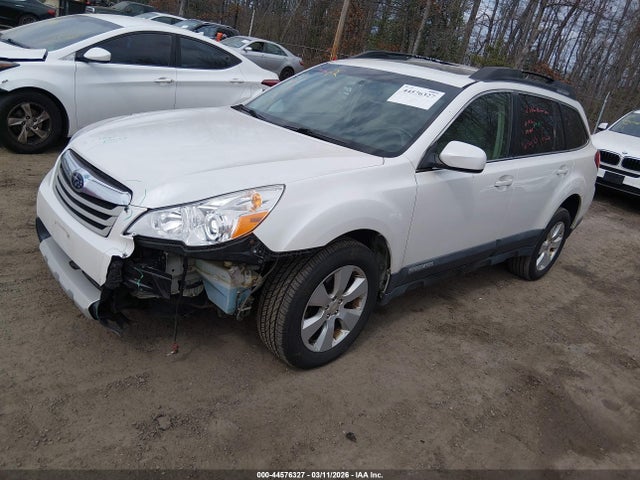 Auction sale of the 2010 Subaru Outback 2.5i Limited, vin: 4S4BRBLC5A3352163, lot number: 44576327