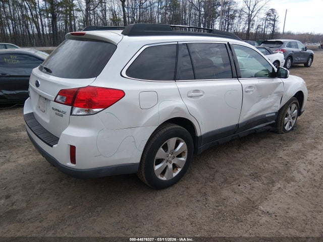 Auction sale of the 2010 Subaru Outback 2.5i Limited, vin: 4S4BRBLC5A3352163, lot number: 44576327