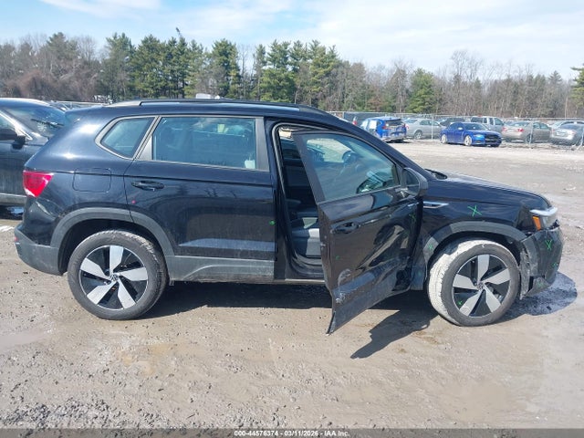 2024 Volkswagen Taos 1.5t S მანქანა იყიდება აუქციონზე, vin: 3VV8X7B26RM069065, აუქციონის ნომერი: 44576374
