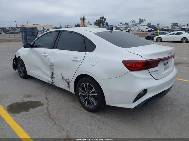44576378 :رقم المزاد ، 3KPF24AD1PE608351 vin ، 2023 Kia Forte Lxs مزاد بيع