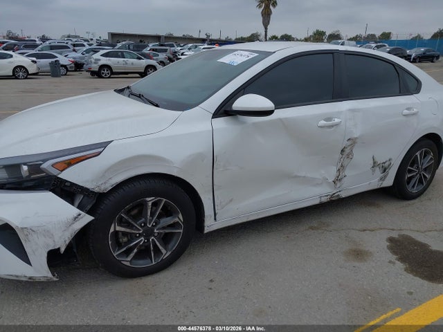 44576378 :رقم المزاد ، 3KPF24AD1PE608351 vin ، 2023 Kia Forte Lxs مزاد بيع