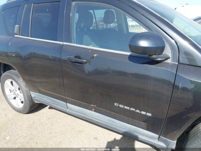 2011 JEEP COMPASS 1J4NT1FB0BD226749 Photo 5