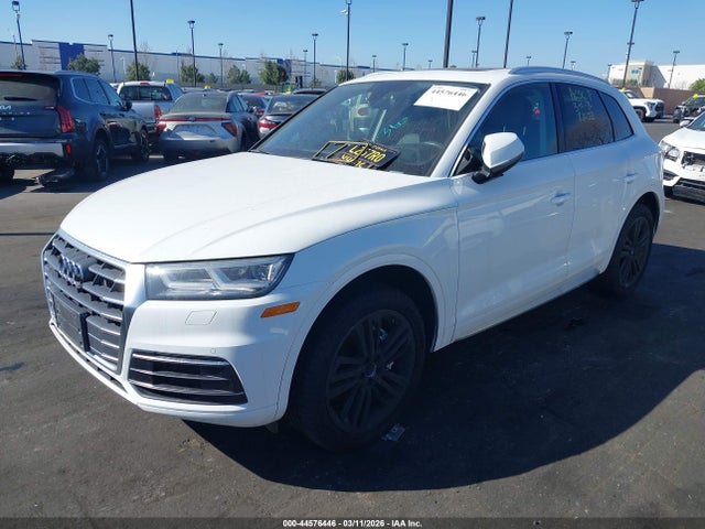 WA1BNAFY0J2003414 Audi Q5 2.0t Premium/2.0t Tech Premium