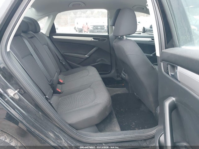 Aukcja sprzedaży 2016 Volkswagen Passat 1.8t S, vin: 1VWAT7A35GC014317, numer aukcji: 44576502