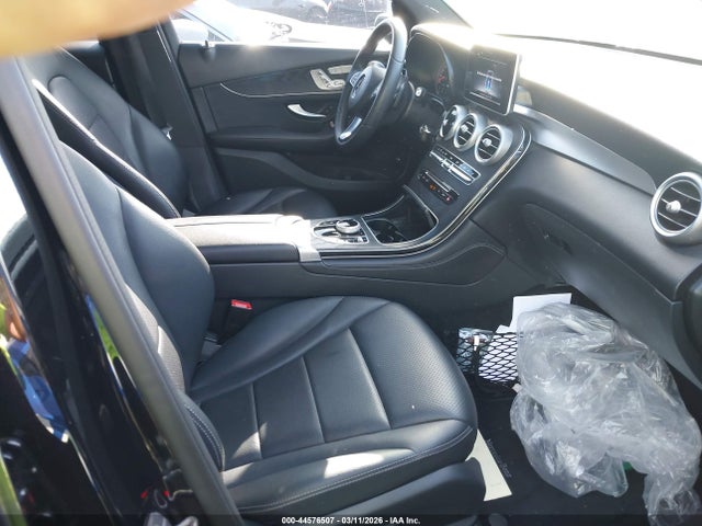 2018 MERCEDES-BENZ GLC 300 COUPE WDC0J4KB9JF402207 Photo 4