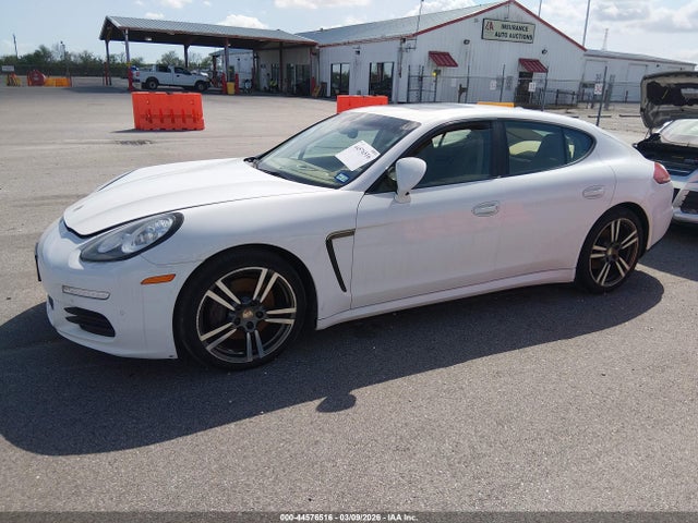 2015 PORSCHE PANAMERA WP0AA2A77FL001422 Photo 1