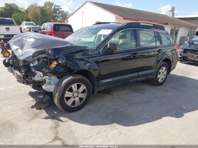 2013 Subaru Outback 2.5i მანქანა იყიდება აუქციონზე, vin: 4S4BRCAC7D3315838, აუქციონის ნომერი: 44576537