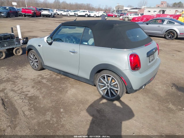 2020 MINI CONVERTIBLE WMWWJ3C02L3L35152 Photo 2