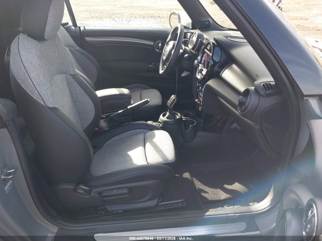 2020 MINI CONVERTIBLE WMWWJ3C02L3L35152 Photo 4