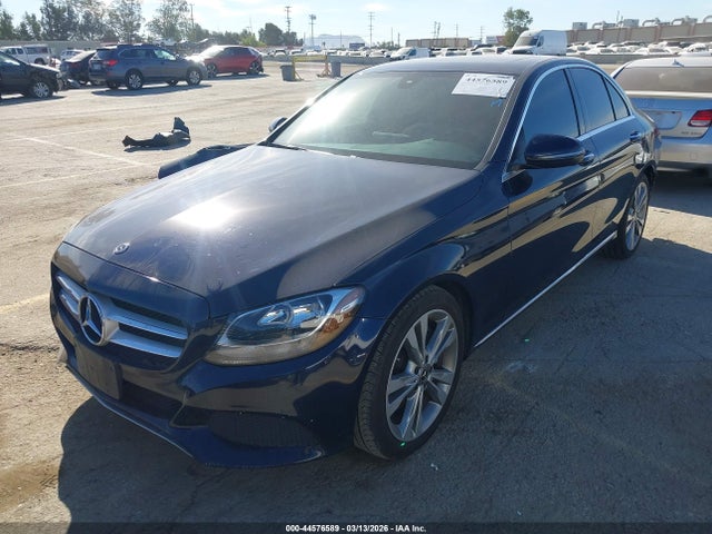 44576589 :رقم المزاد ، 55SWF4JB7JU252510 vin ، 2018 Mercedes-benz C 300 مزاد بيع