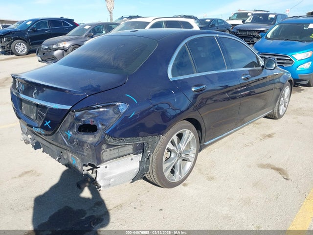 44576589 :رقم المزاد ، 55SWF4JB7JU252510 vin ، 2018 Mercedes-benz C 300 مزاد بيع
