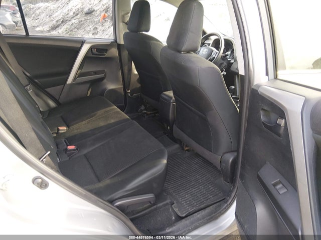 Toyota RAV4 LE 2017 2T3BFREV5HW647680 Image 8