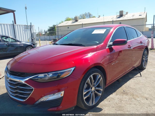 1G1ZD5ST2NF106088 Chevrolet Malibu Fwd Lt