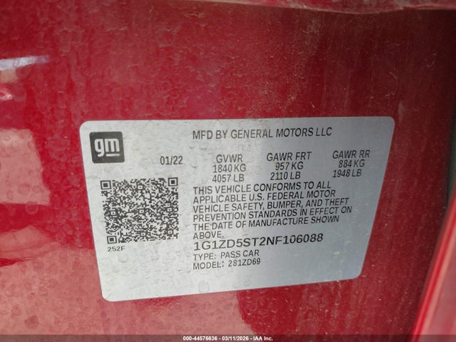 1G1ZD5ST2NF106088 Chevrolet Malibu Fwd Lt