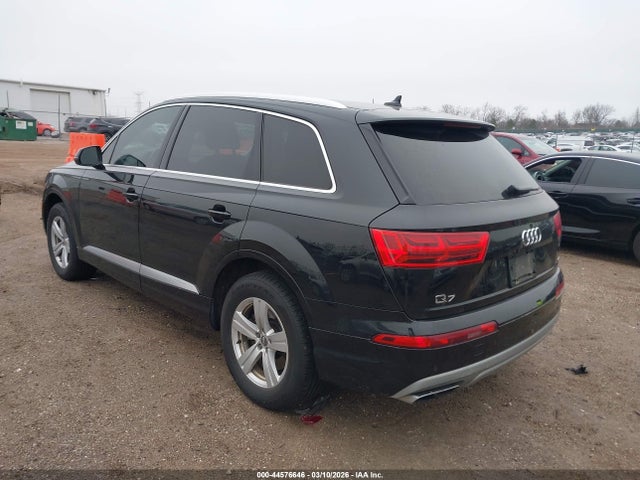 2017 AUDI Q7 WA1LHAF73HD045402 Photo 2
