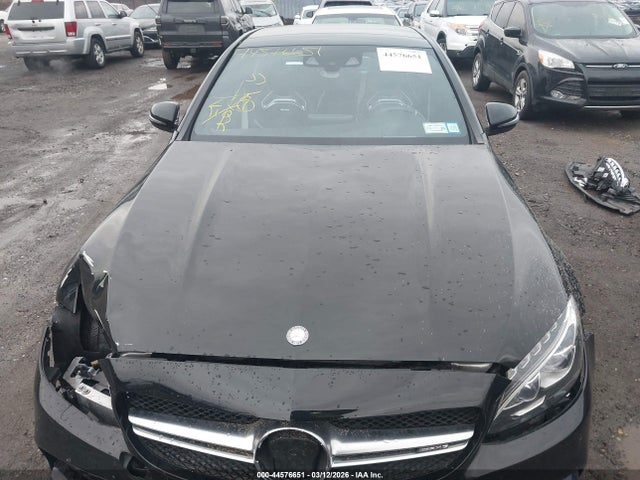 44576651 :رقم المزاد ، 55SWF8HBXGU110397 vin ، 2016 Mercedes-benz Amg C 63 S مزاد بيع