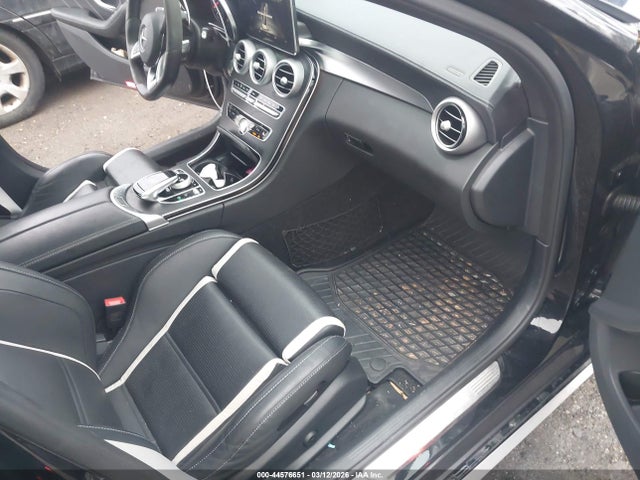 44576651 :رقم المزاد ، 55SWF8HBXGU110397 vin ، 2016 Mercedes-benz Amg C 63 S مزاد بيع