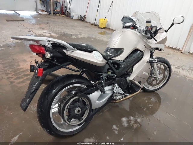 2010 Bmw F800 St მანქანა იყიდება აუქციონზე, vin: WB1024402AZR12361, აუქციონის ნომერი: 44576662
