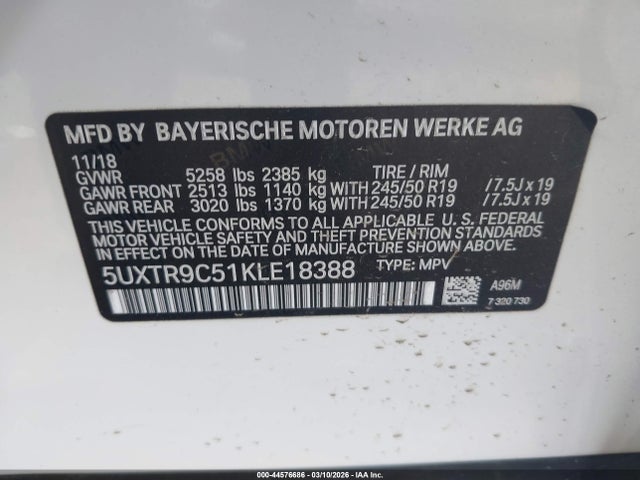 2019 BMW X3 5UXTR9C51KLE18388 Photo 8