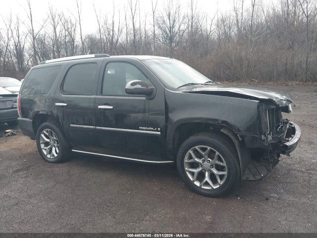 44576740 :رقم المزاد ، 1GKFK03209R190896 vin ، 2009 Gmc Yukon Denali مزاد بيع