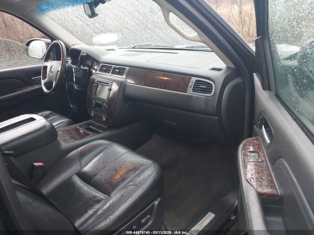 44576740 :رقم المزاد ، 1GKFK03209R190896 vin ، 2009 Gmc Yukon Denali مزاد بيع