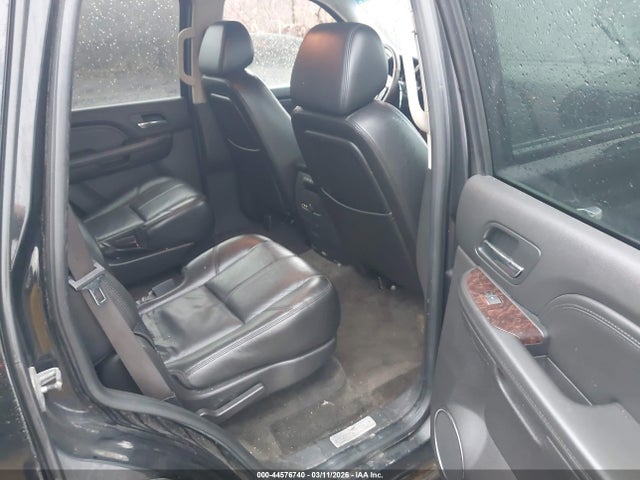 44576740 :رقم المزاد ، 1GKFK03209R190896 vin ، 2009 Gmc Yukon Denali مزاد بيع