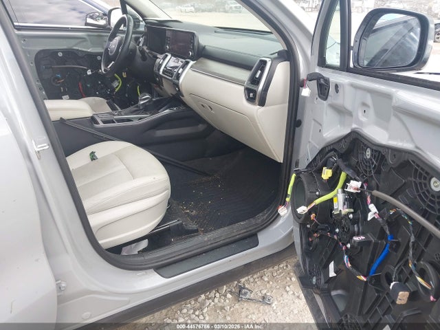 2023 KIA SORENTO 5XYRLDLC1PG172313 Photo 4