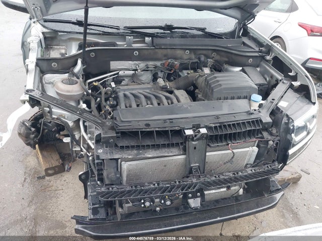 44576789 :رقم المزاد ، 1V2MR2CAXJC506313 vin ، 2018 Volkswagen Atlas 3.6l V6 Sel مزاد بيع