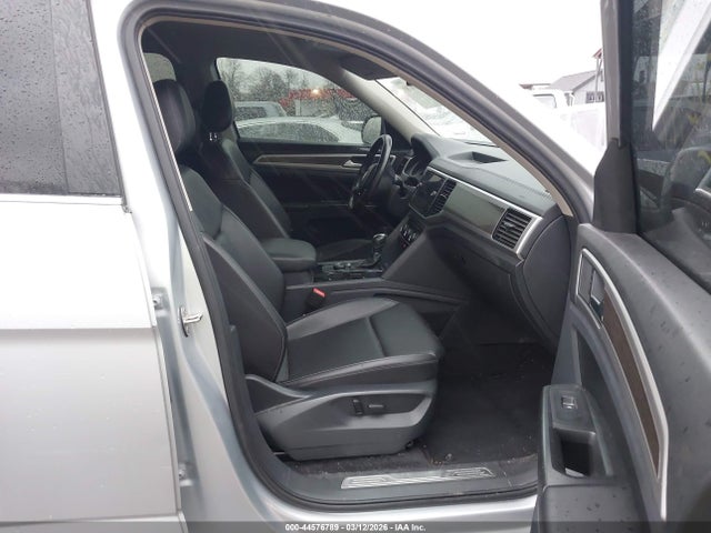 44576789 :رقم المزاد ، 1V2MR2CAXJC506313 vin ، 2018 Volkswagen Atlas 3.6l V6 Sel مزاد بيع
