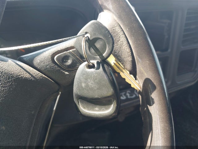 44576811 :رقم المزاد ، 1GTEC19Z76Z244169 vin ، 2006 Gmc Sierra 1500 Sle1 مزاد بيع