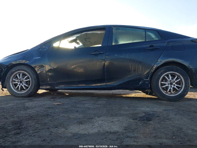 JTDKBRFU9J3072316 Toyota Prius One