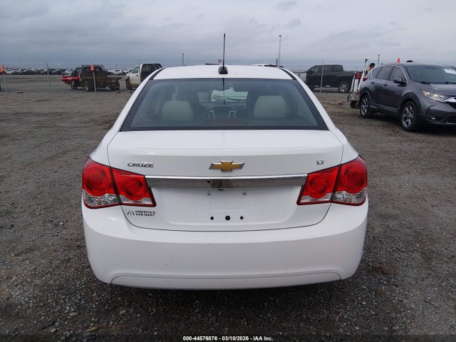 44576876 :رقم المزاد ، 1G1PE5SB6G7183202 vin ، 2016 Chevrolet Cruze Limited 1lt Auto مزاد بيع