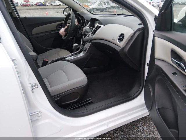 44576876 :رقم المزاد ، 1G1PE5SB6G7183202 vin ، 2016 Chevrolet Cruze Limited 1lt Auto مزاد بيع