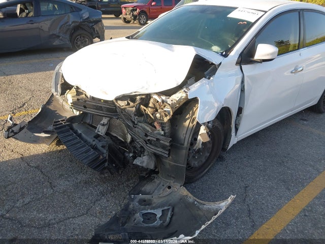 3N1AB7AP9JY257316 Nissan SENTRA S