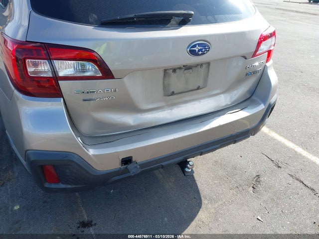 2019 Subaru Outback 2.5i Limited მანქანა იყიდება აუქციონზე, vin: 4S4BSANC1K3335907, აუქციონის ნომერი: 44576911