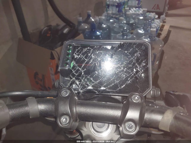 2025 Yamaha Mt09 Sp მანქანა იყიდება აუქციონზე, vin: JYARN95E0SA001675, აუქციონის ნომერი: 44576931