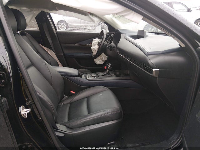 2021 Mazda Cx-30 Select მანქანა იყიდება აუქციონზე, vin: 3MVDMABL6MM216116, აუქციონის ნომერი: 44576937