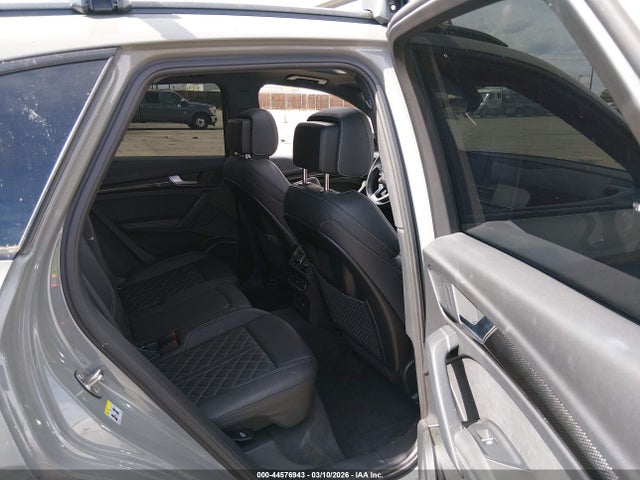 Продажа на аукционе авто 2021 Audi Sq5 Premium Plus Tfsi Quattro Tiptronic, vin: WA1B4AFY5M2021950, номер лота: 44576943