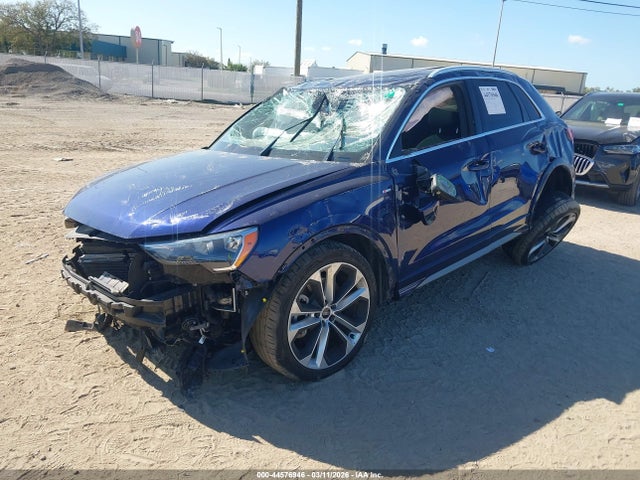 2021 AUDI Q3 WA1DECF38M1071415 Photo 1