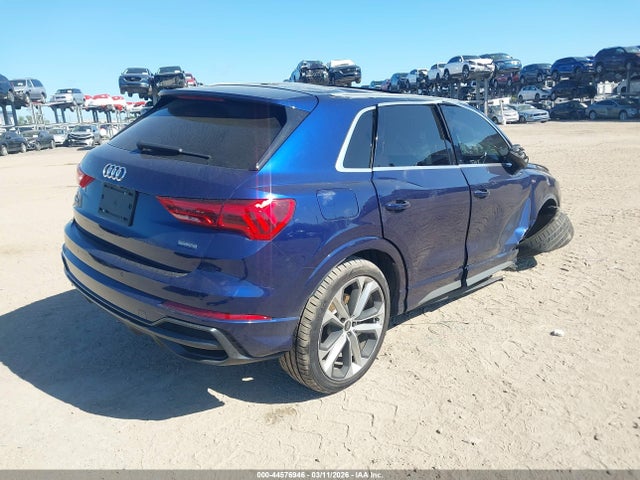 2021 AUDI Q3 WA1DECF38M1071415 Photo 3