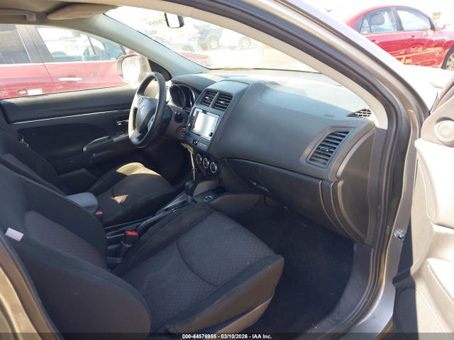 2019 MITSUBISHI OUTLANDER SPORT JA4AR3AU9KU007547 Photo 4