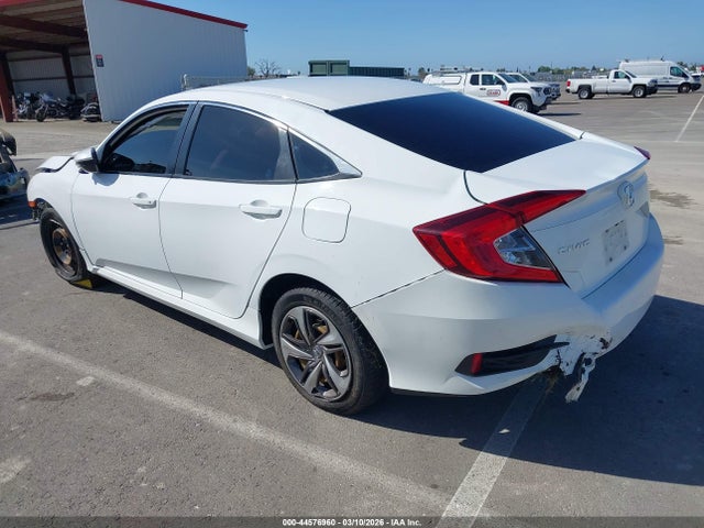 Honda Civic Lx 2018 2HGFC2F57JH593001 Image 3