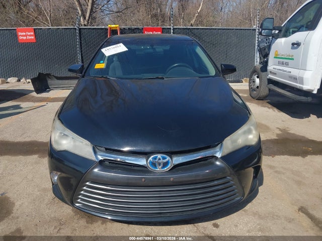 Aukcja sprzedaży 2015 Toyota Camry Hybrid Le, vin: 4T1BD1FKXFU142784, numer aukcji: 44576961