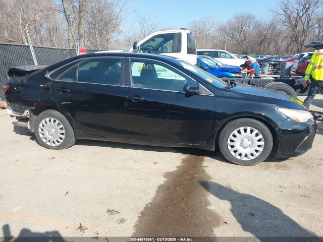 Aukcja sprzedaży 2015 Toyota Camry Hybrid Le, vin: 4T1BD1FKXFU142784, numer aukcji: 44576961