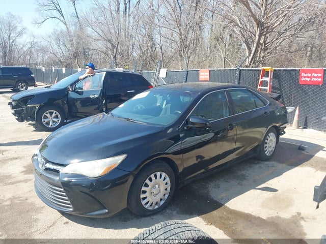 Aukcja sprzedaży 2015 Toyota Camry Hybrid Le, vin: 4T1BD1FKXFU142784, numer aukcji: 44576961