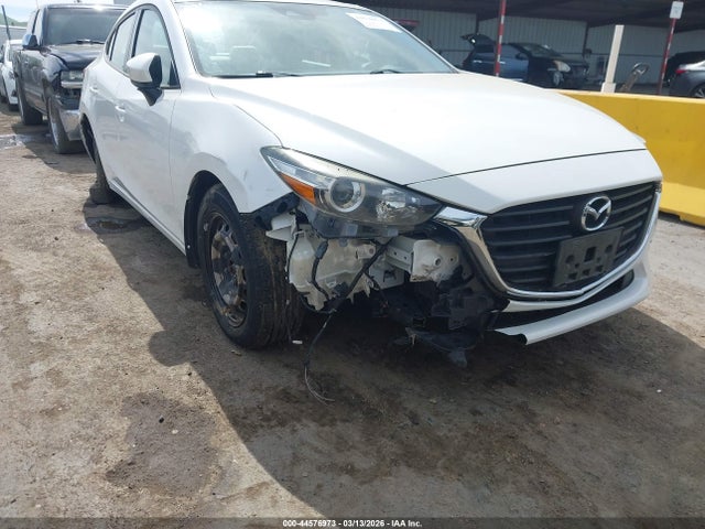 3MZBN1U74JM189996 Mazda Mazda3 Sport