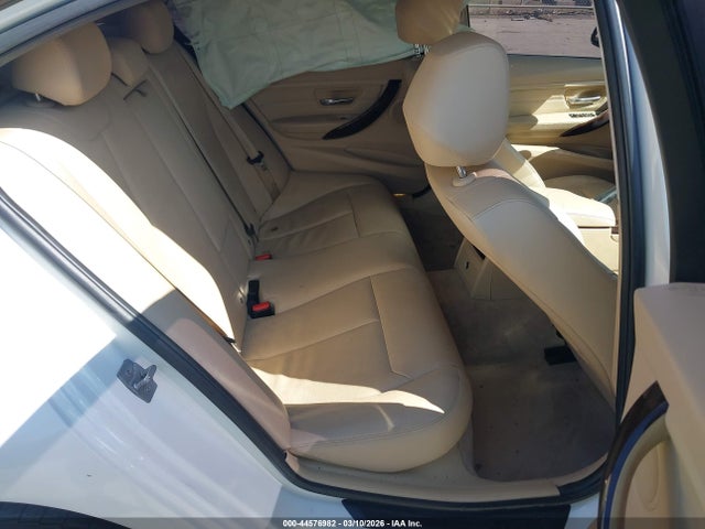 Продаж на аукціоні авто 2014 Bmw 320i Xdrive, vin: WBA3C3C56EF984334, номер лоту: 44576982