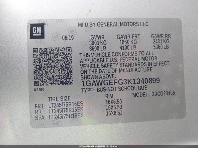 1GAWGEFG3K1340899 Chevrolet Express 2500 Ls