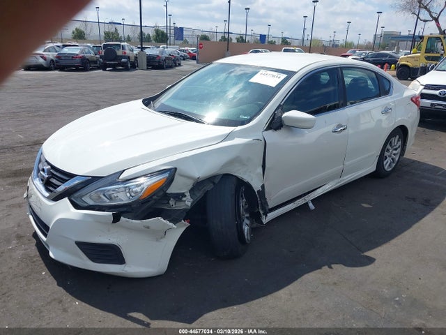 1N4AL3AP0HC248256 Nissan Altima 2.5 S